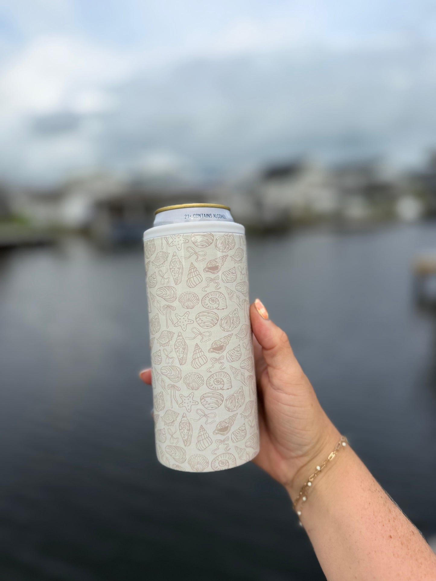 Ivory Tides Can Cooler