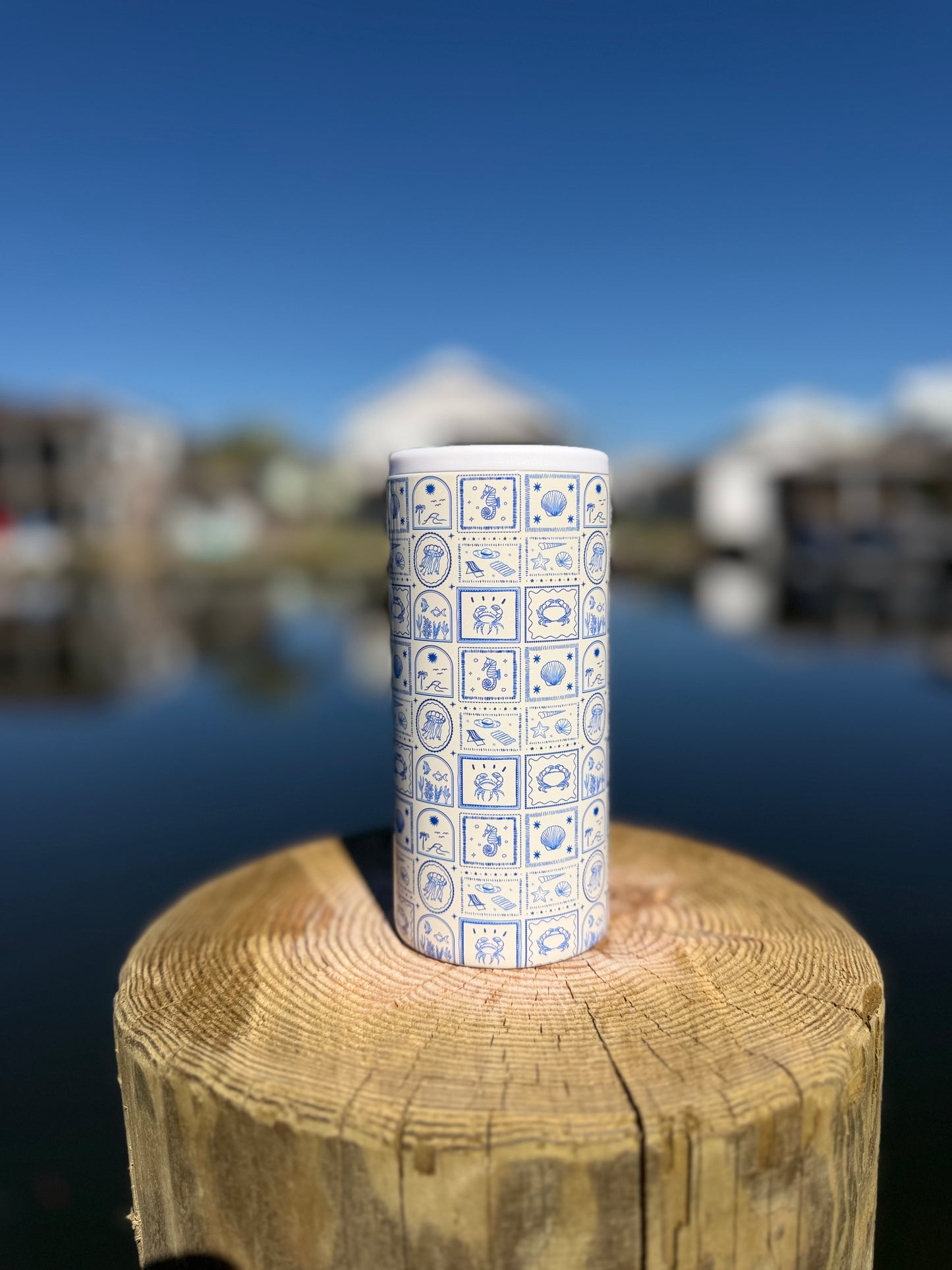 Cobalt Coast Can Cooler