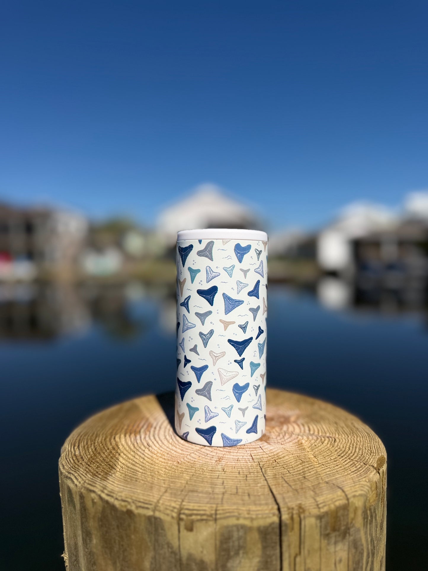 Shark Tooth Cove Can Cooler