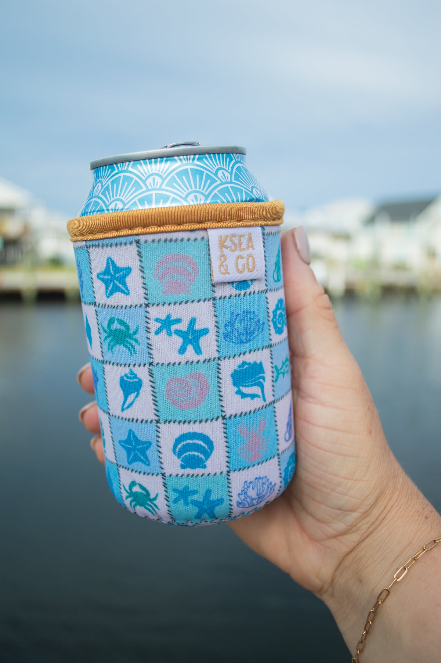 Coastal Quilt Can Sleeves (SLIM & REG)