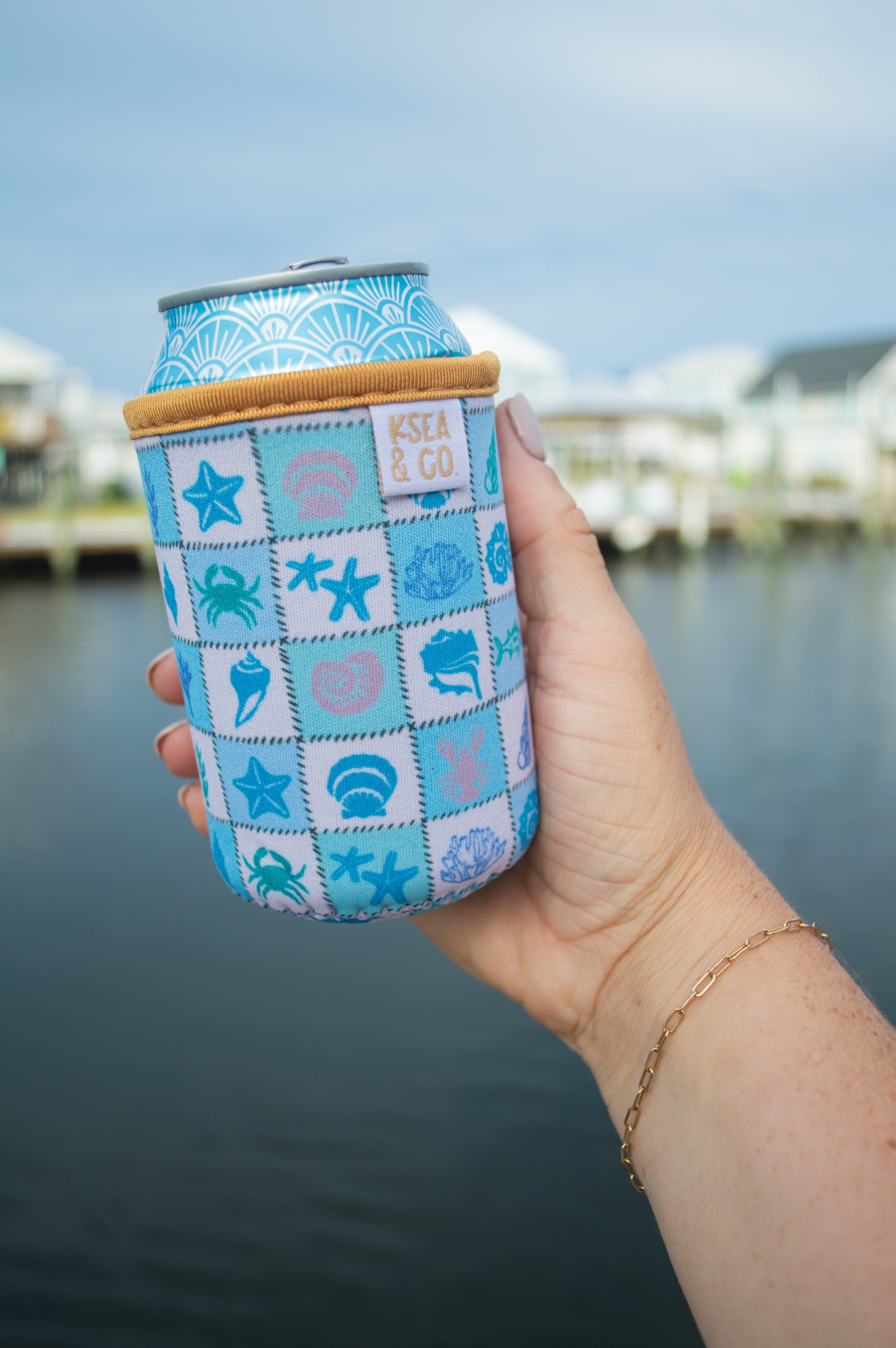 Coastal Quilt Can Sleeves (SLIM & REG)