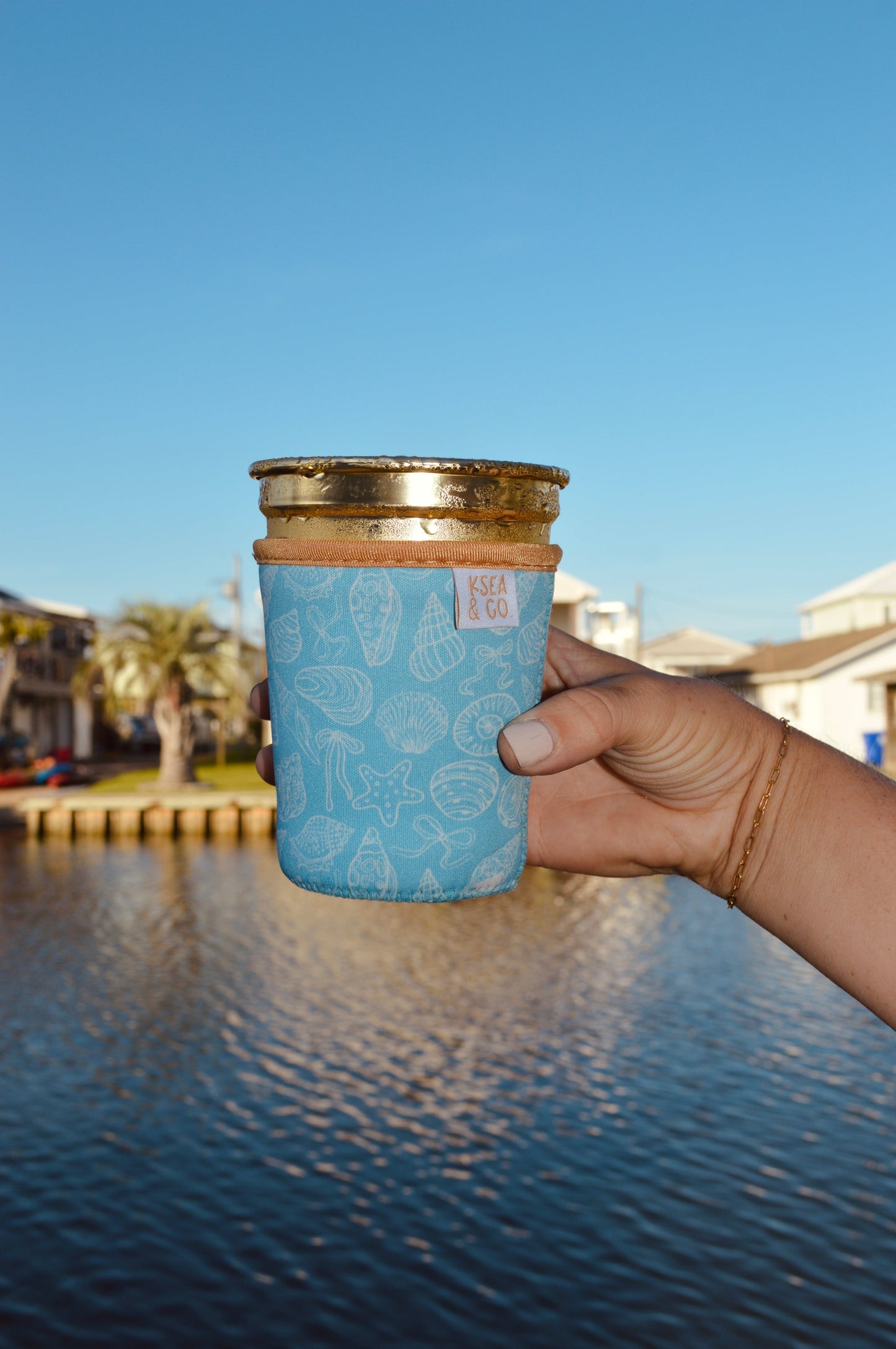 Shell Yeah Iced Coffee Drink Sleeve