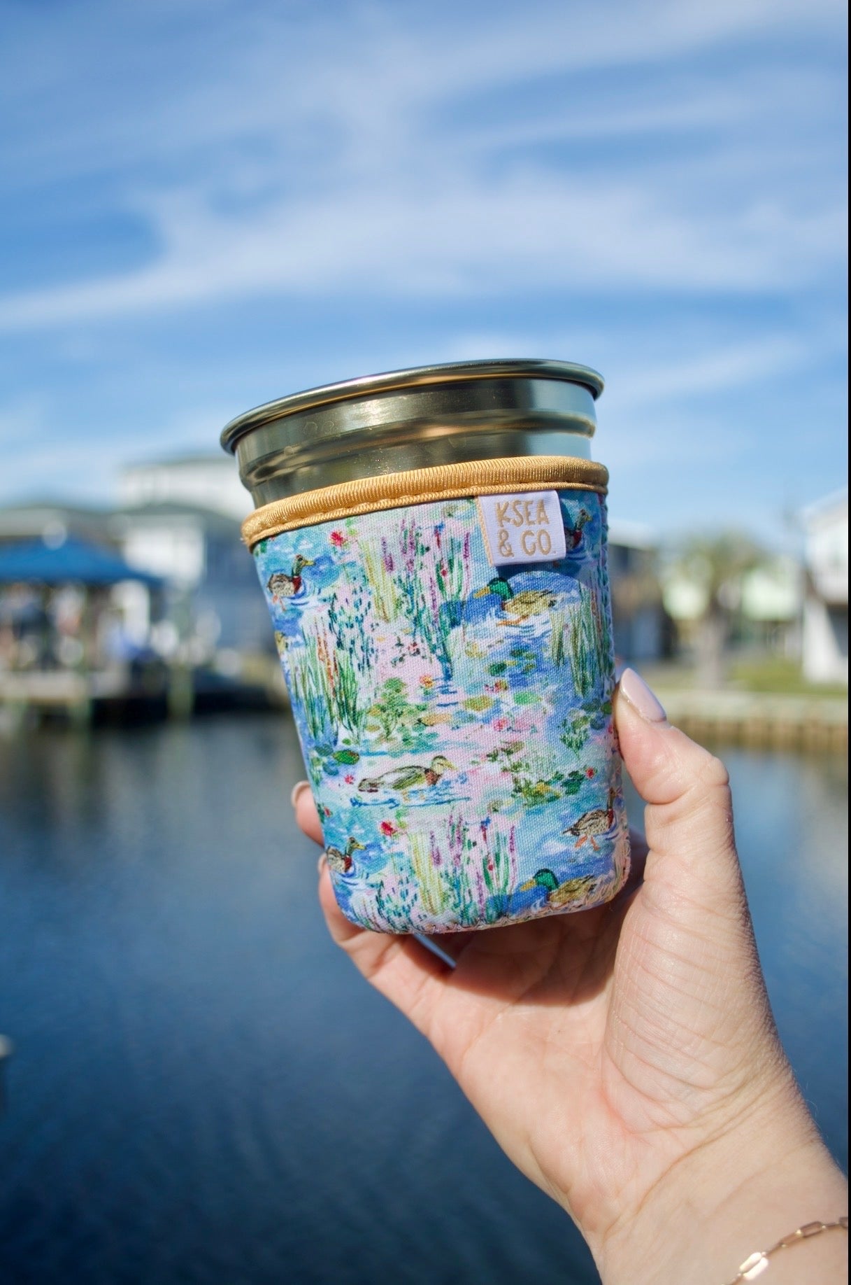 Mallard Meadow Iced Coffee Drink Sleeve
