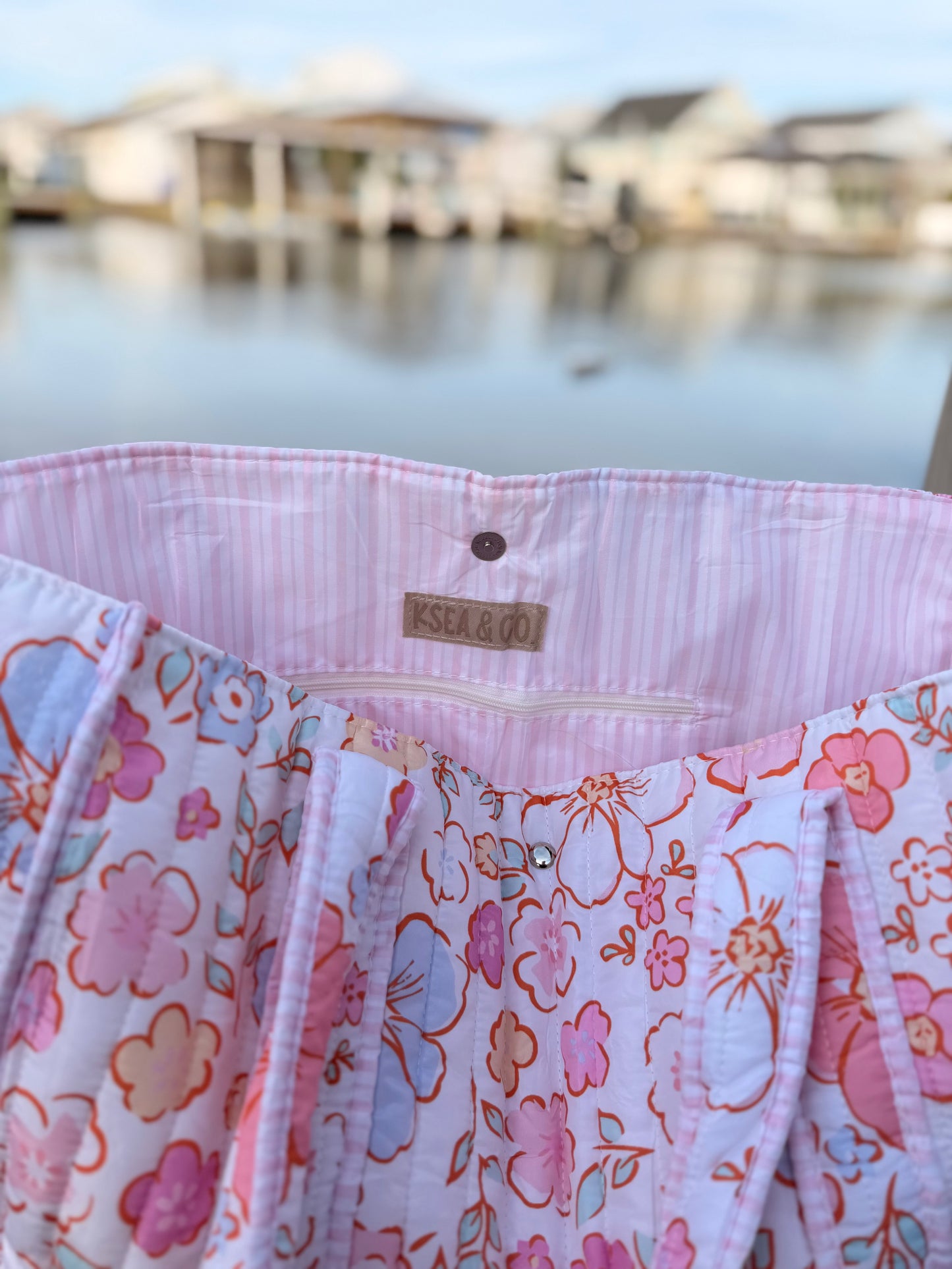 Sweet Peony Quilted Tote Bags