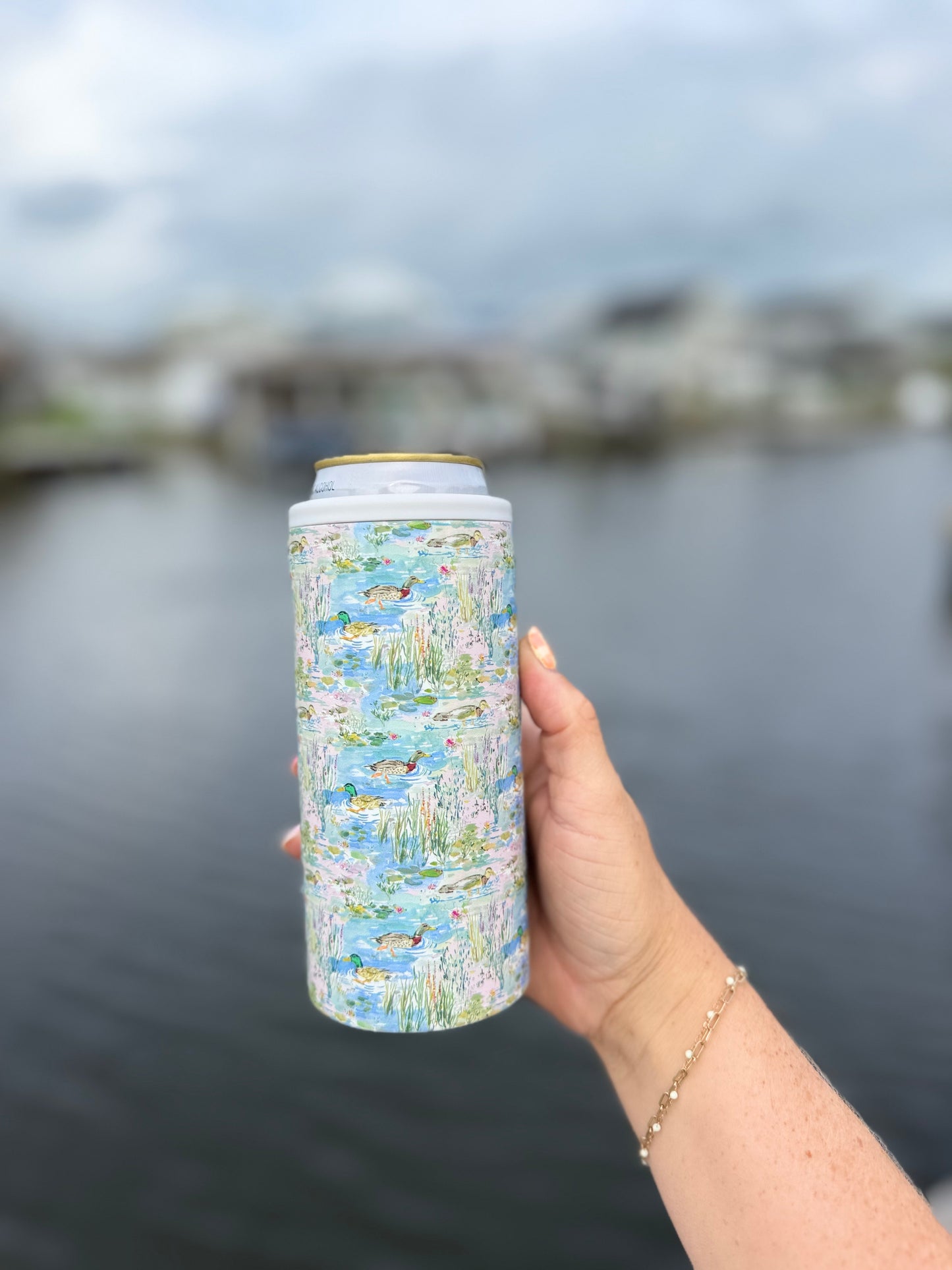 Mallard Meadow Can Cooler