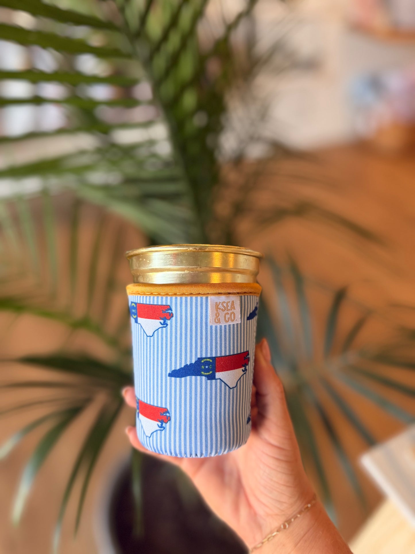 NC Seersucker Iced Coffee Drink Sleev